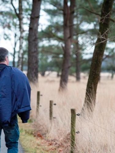 Het Levensloopteam biedt passende zorg aan mensen die zich gevaarlijk gedragen of voor overlast zorgen, of dat misschien gaan doen.